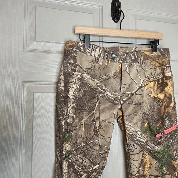 UNDER ARMOUR Women's All Season Gear REALTREE Hunting Pant Scent Control Size 10 - Picture 4 of 10